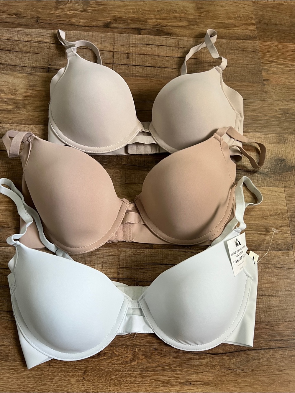 New Anne Klein wing smoothing solution t-shirt bra 3pk 34c